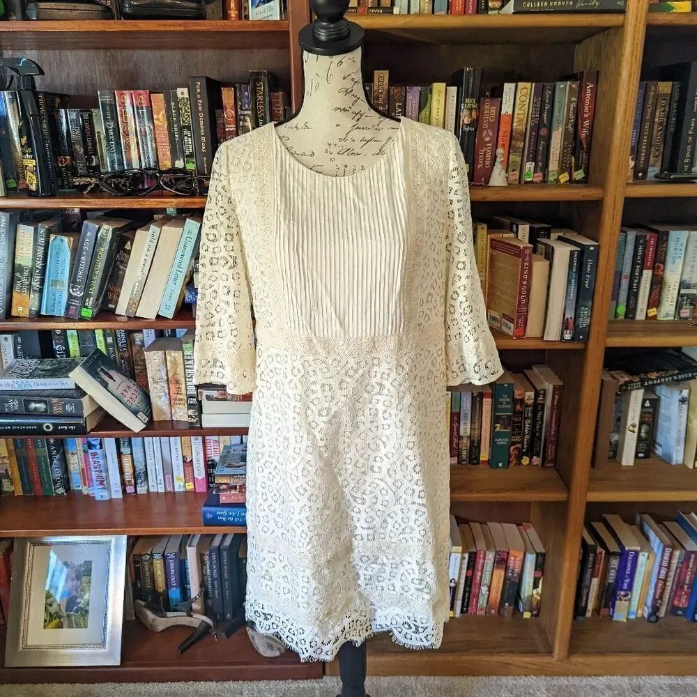 HOSS introqia cotton lace cream colored 3/4th sleeve shift dress sz 40 euc